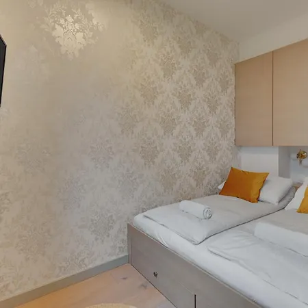 Tre Mare By The Sea By Grand Apartment *