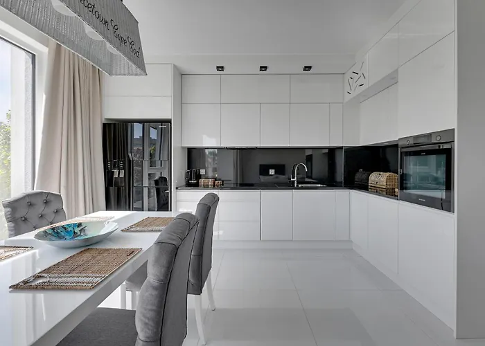 Tre Mare By The Sea By Grand *